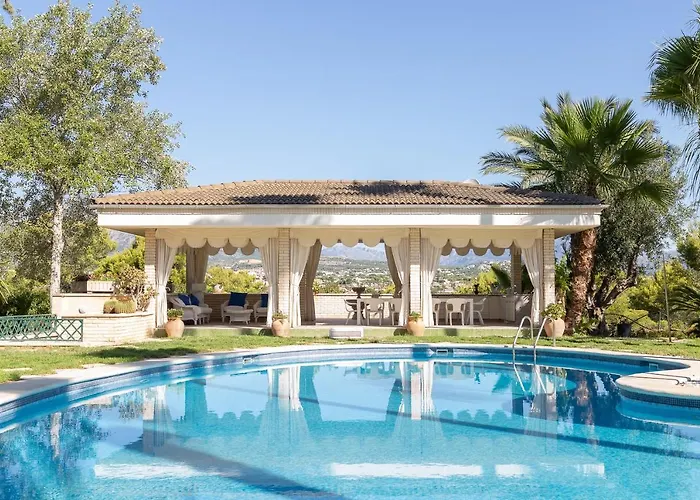 Villa Aldar El Albir