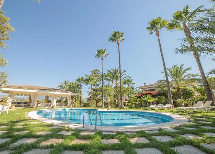 Villa Aldar El Albir